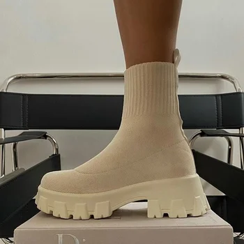 2021 Sonbahar Kış Yeni Çift Çorap Ayakkabı Kadın Kalın tabanlı Rahat Büyük Boy Net Kırmızı Örme kısa çizmeler botas de mujer