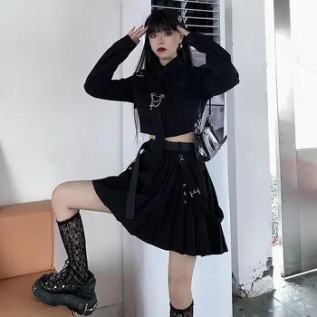 Serin Koyu Gotik Punk Kadın Üst + etek Takım Elbise Kız Sürünme Üstleri Mini Etek Katı Siyah İki parçalı Set Yeni Sonbahar Punk Seti