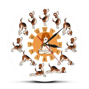 Karikatür Komik Köpek Yoga Pozisyonu Yapıyor Surya Namaskara Köpek Stili Yoga duvar saati Beagle Köpek Pet Karikatür Yoga Duvar Saati
